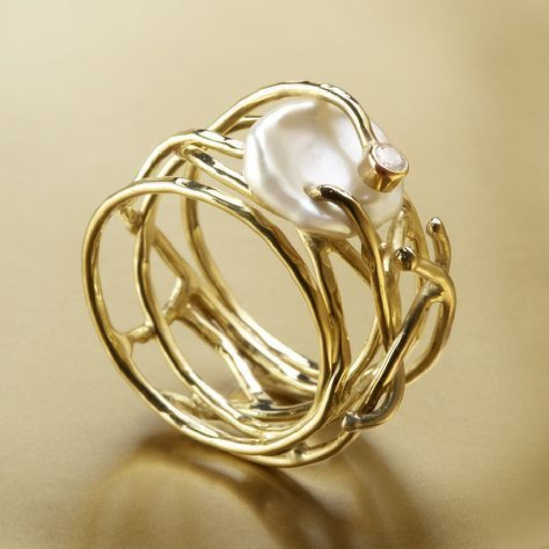 Samira™ - Gold and Pearl Ring