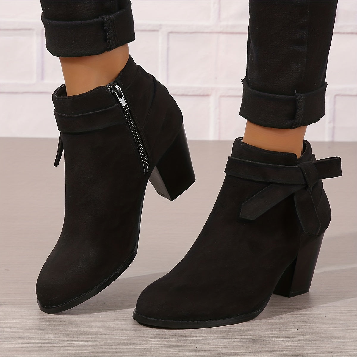 Léa™ | Elegant Ankle Boots with Stable Heel