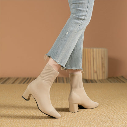 Paulette™ – Comfortable knitted ankle boots with a stable and soft heel