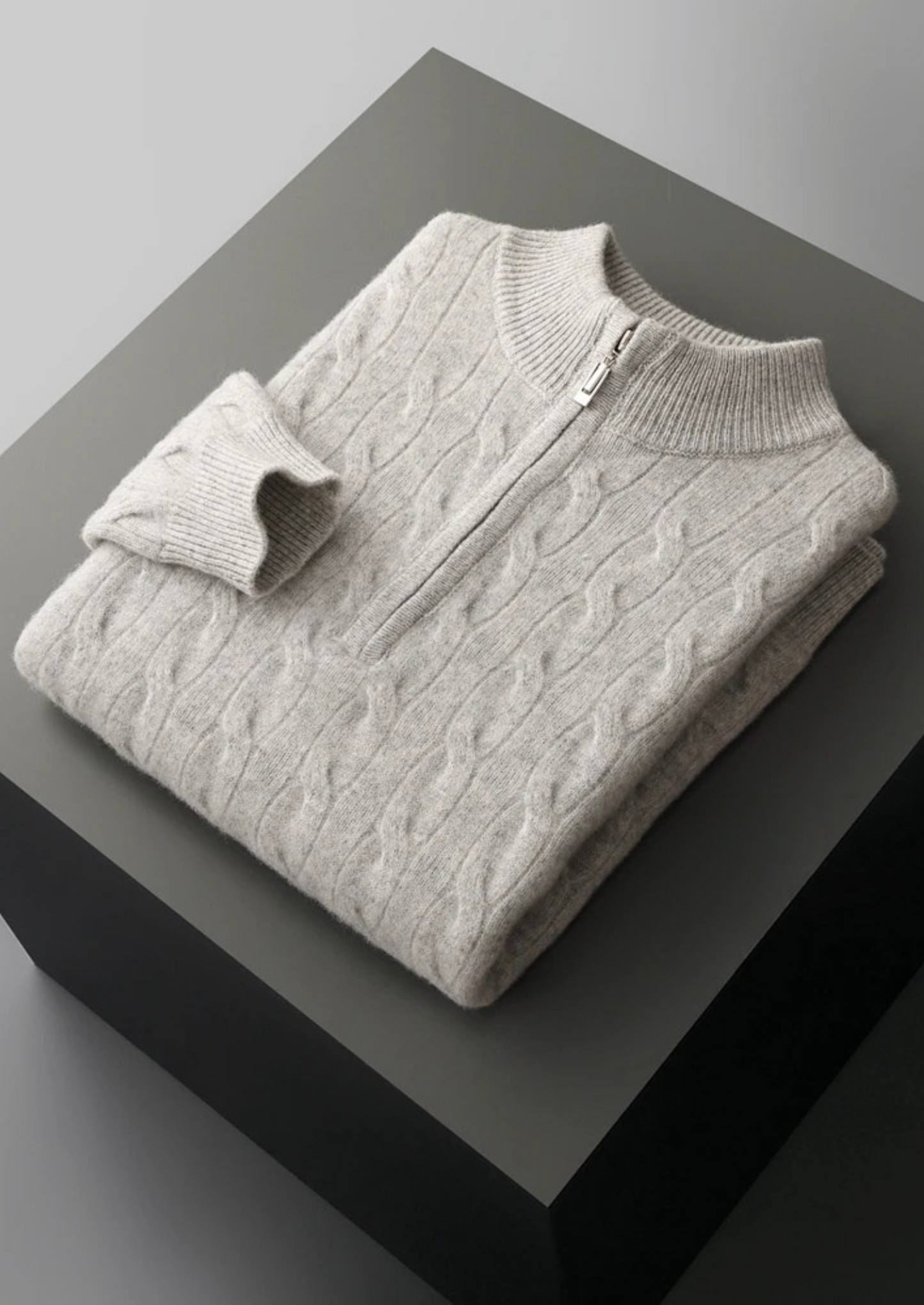 PURE EXTRA-FINE MERINO WOOL CABLE HALF ZIP