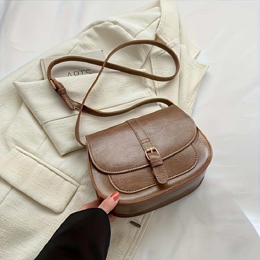 Evelyn™ Classic Saddle Crossbody Bag