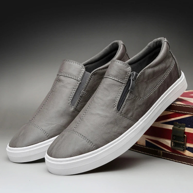 The Ashton Zip Trainer