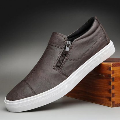 The Ashton Zip Trainer