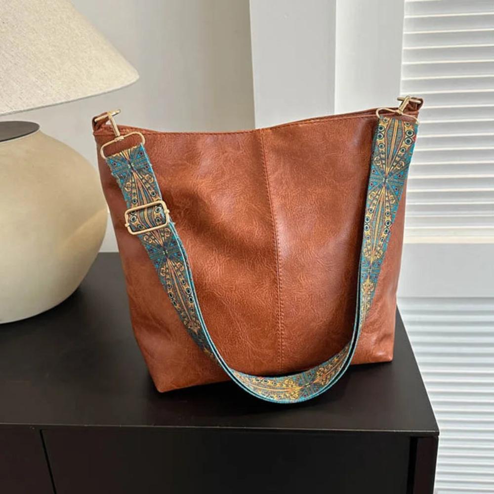 Chelsey™'s Vintage Charm | Leather Shoulder Bag