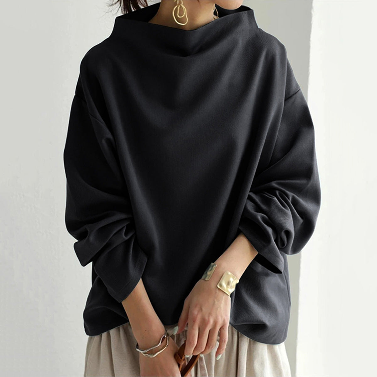 Lola™ - Elegant Jumper