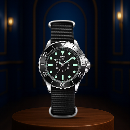 Robert™ | Classic Timepiece with Luminous Markers | 41mm