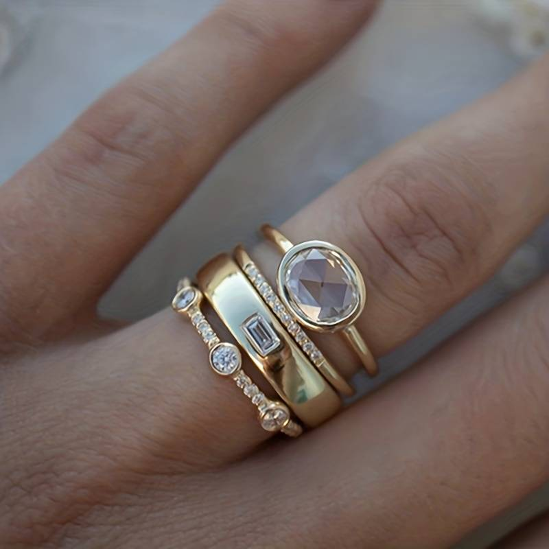 Lily™ - Vintage Gold and Zirconia Ring Set